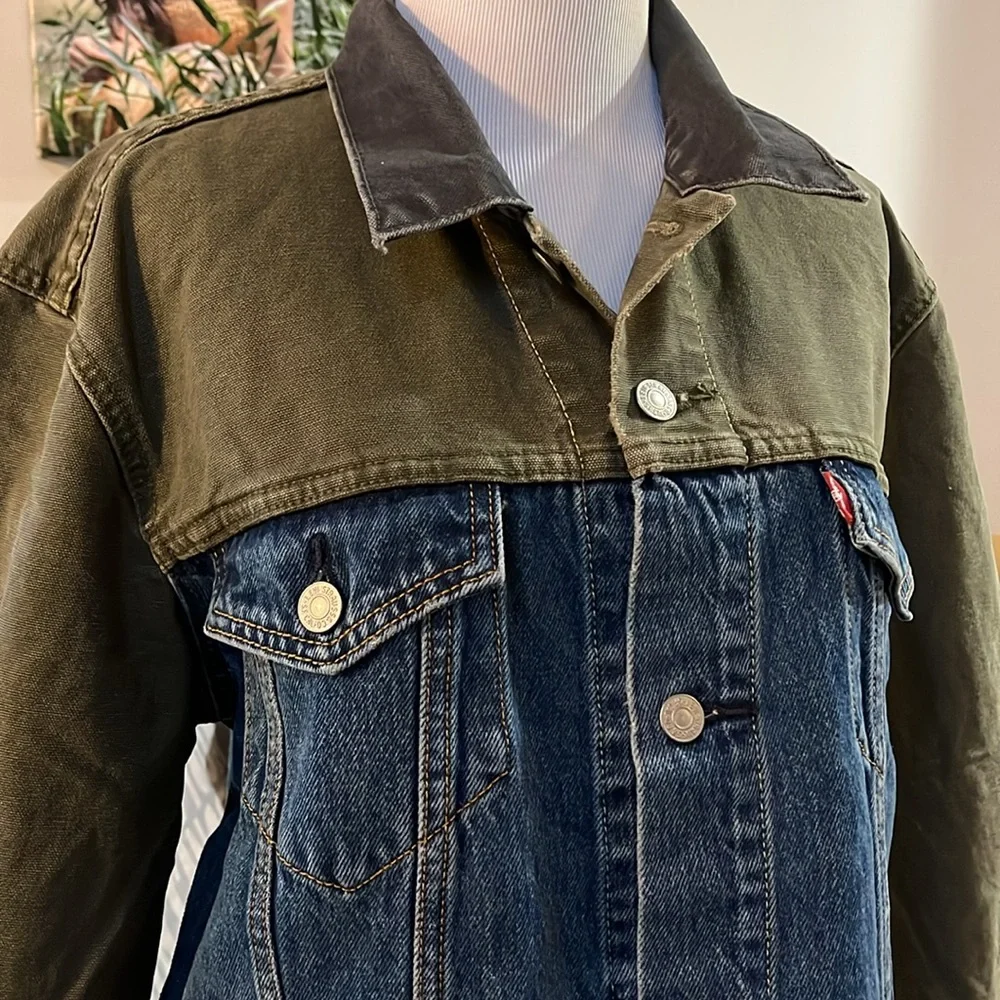 LEVI’S TWO-TONE DENIM JEAN JACKET BLUE GREEN SIZE MEDIUM NEW WITH TAGS UNISEX - Picture 3 of 13